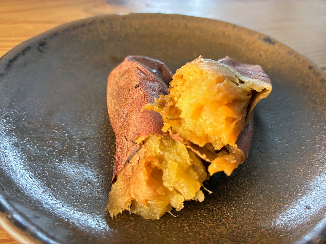 冷やし焼き芋の断面の蜜